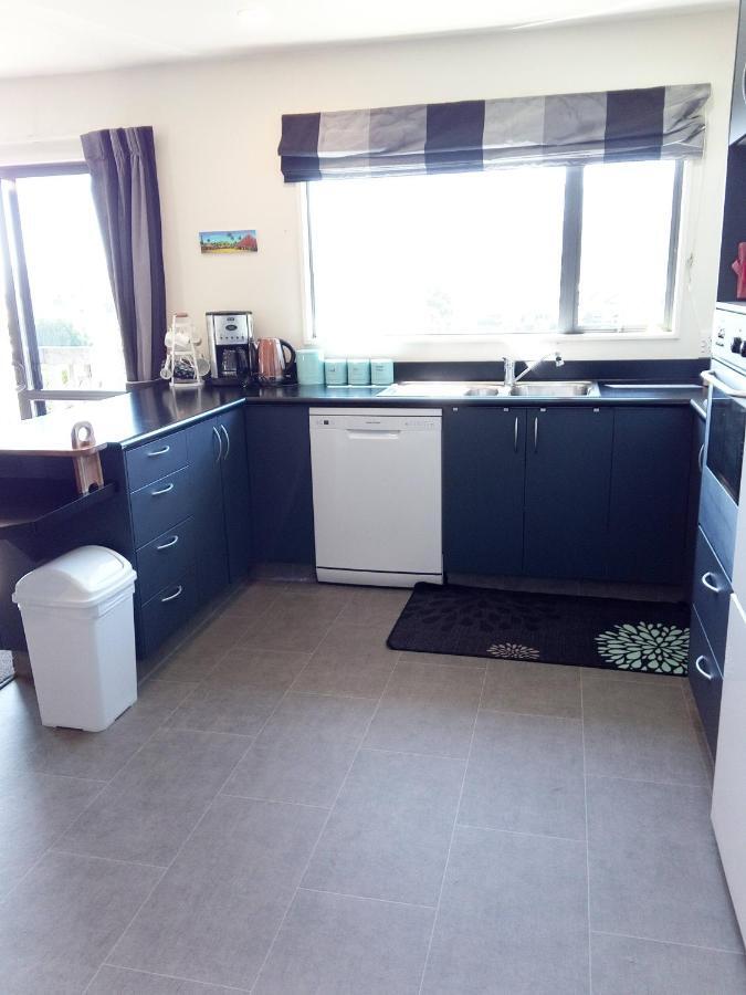 Super Sunny Holiday Home Richmond Esterno foto