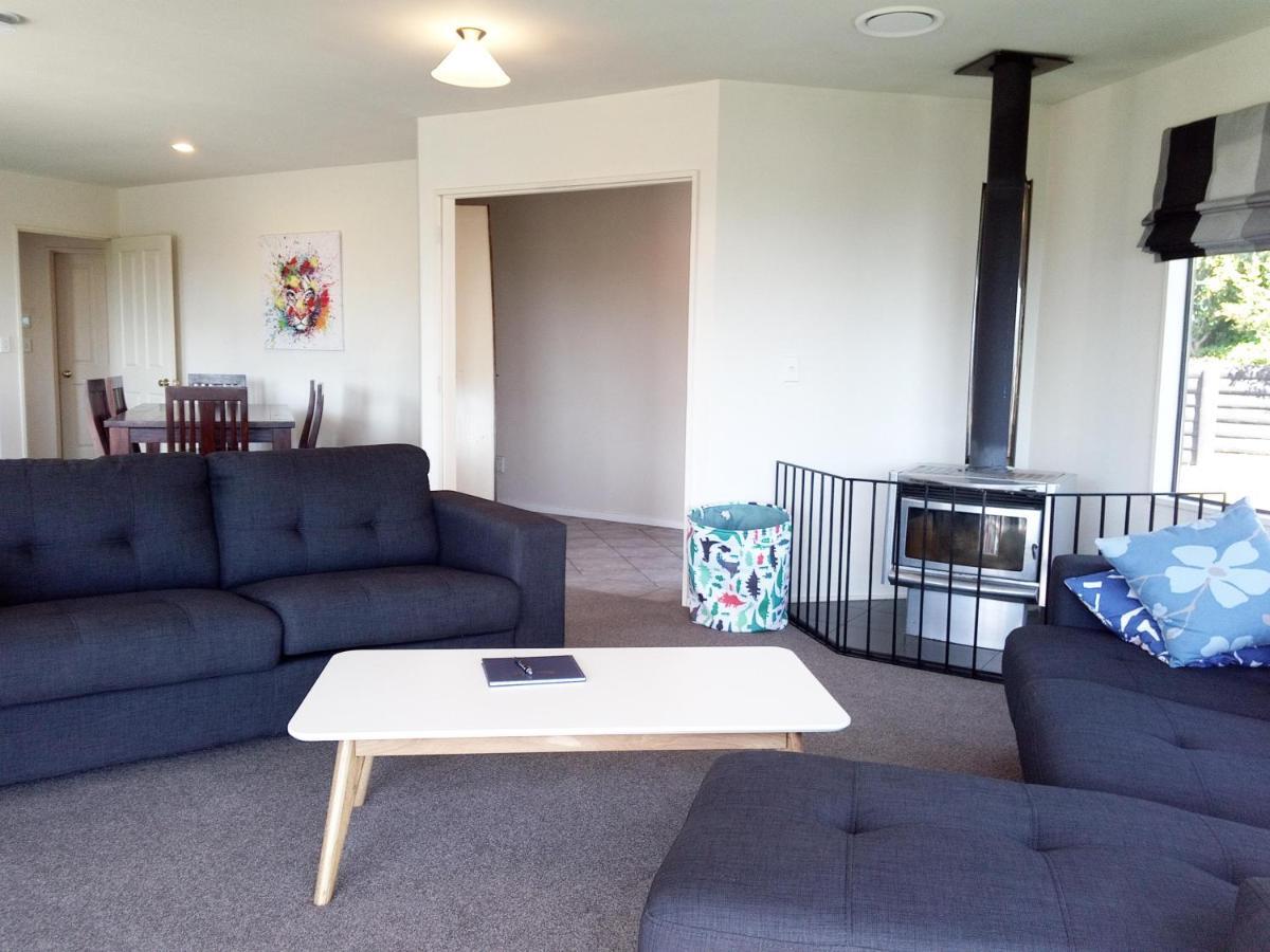 Super Sunny Holiday Home Richmond Esterno foto